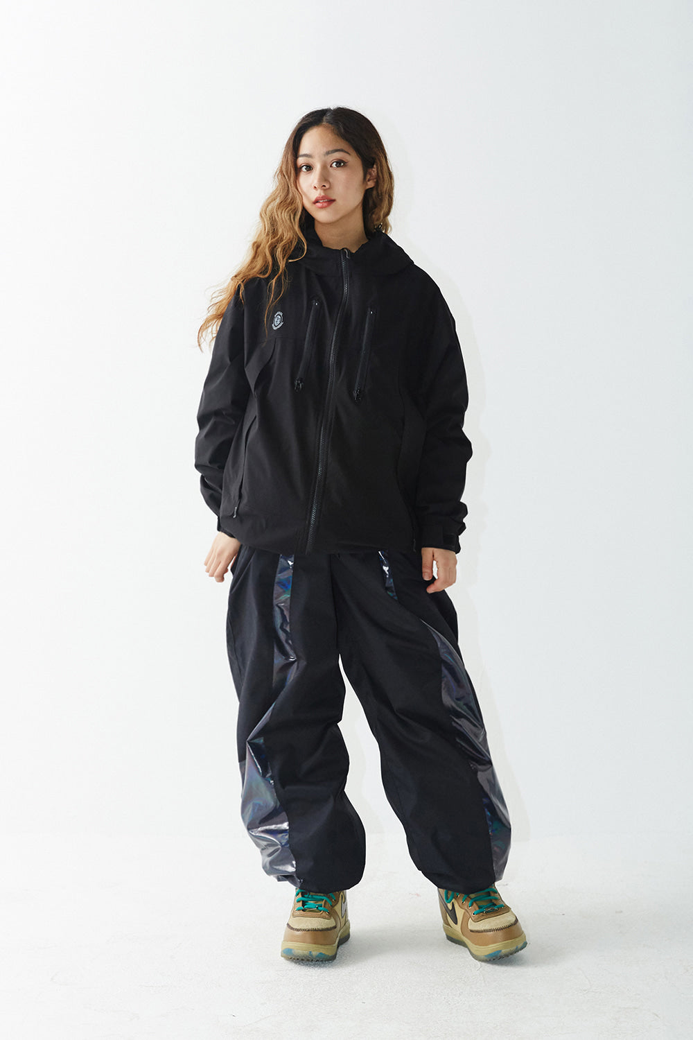 MMM WINDBREAKER HOODED STRETCH JACKET - BLACK