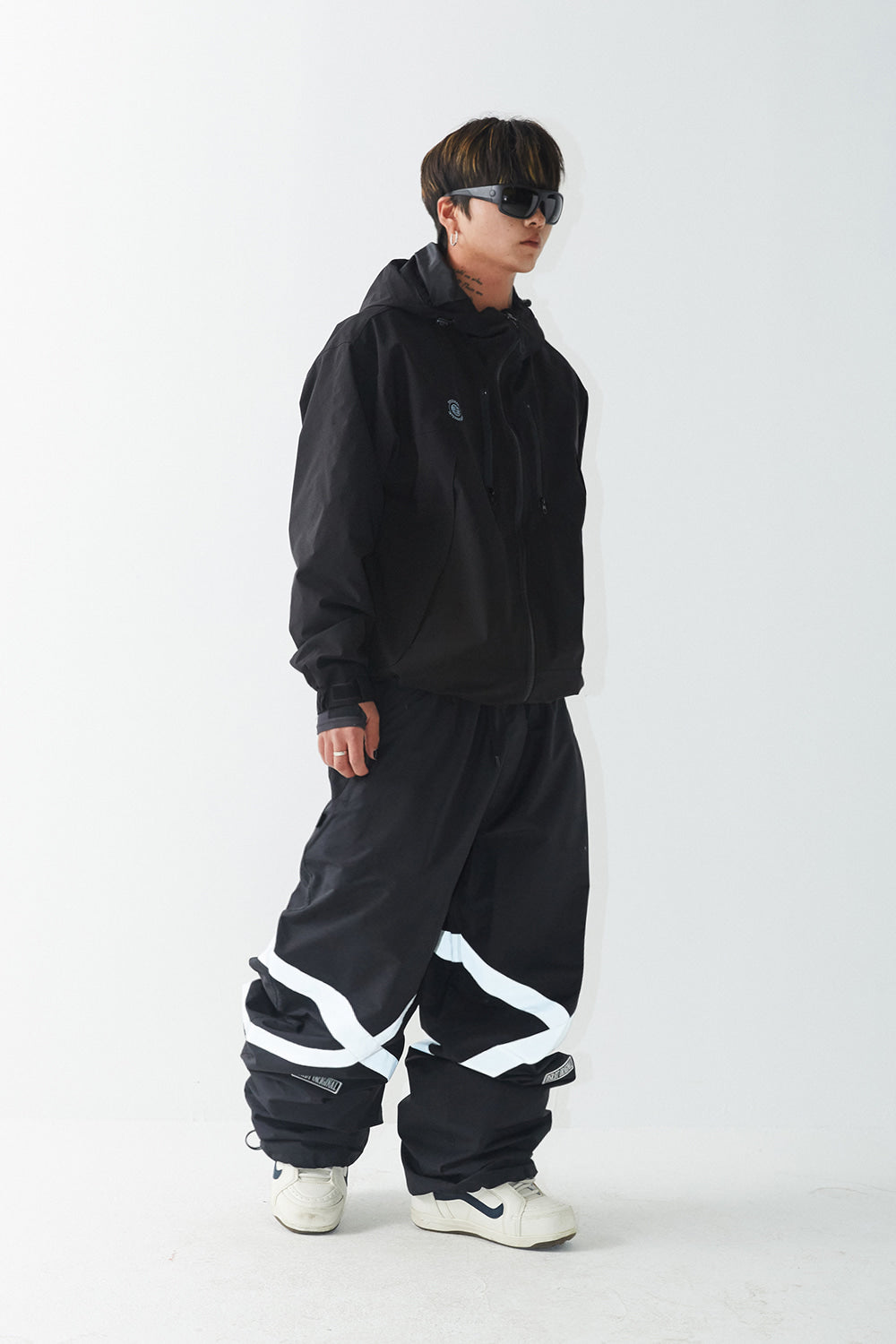 POT-X REFLECTIVE TRACK PANTS - BLACK