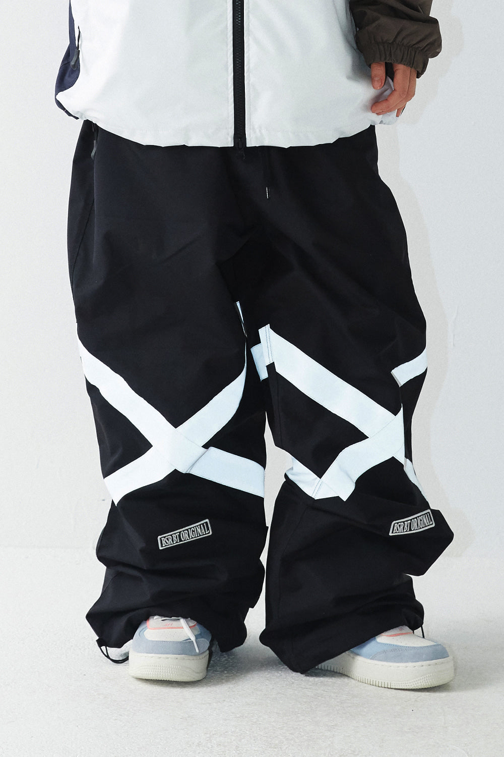 POT-X REFLECTIVE TRACK PANTS - BLACK