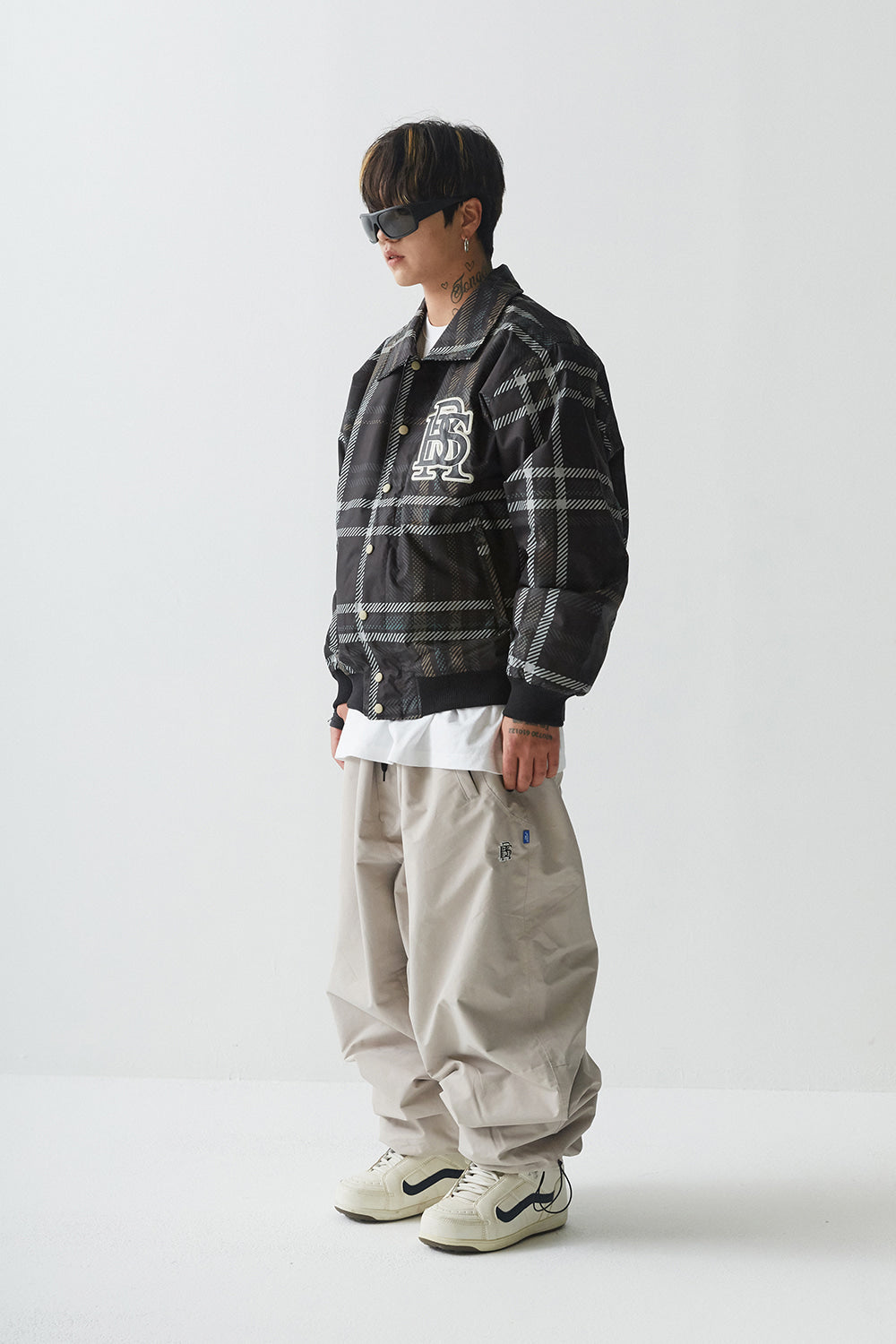 BIG LOGO VARSITY JACKET - BLACK CHECK