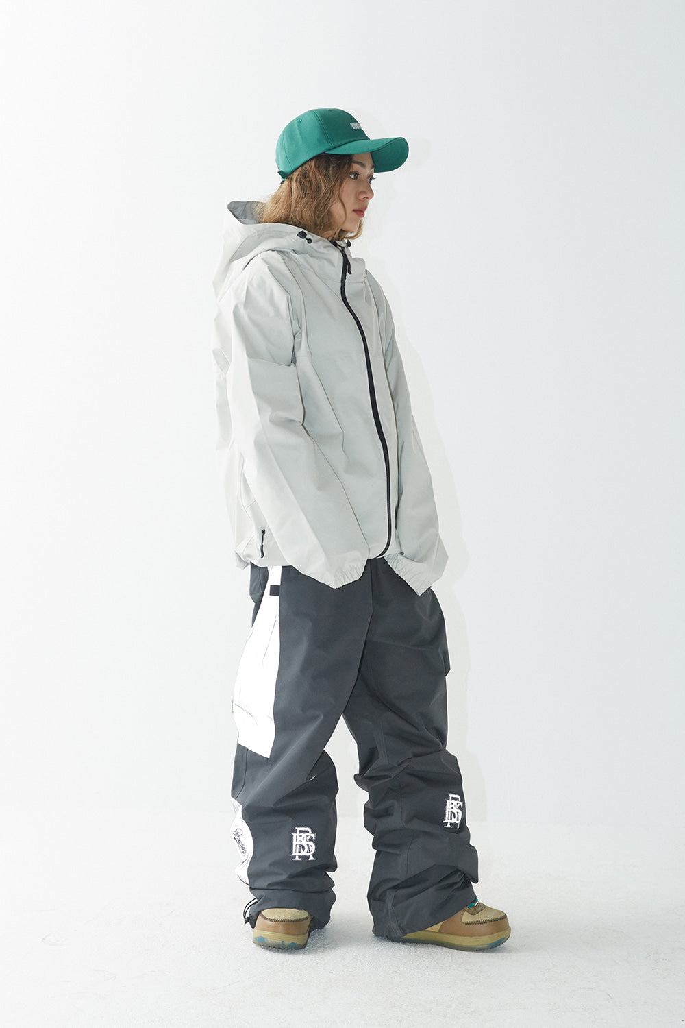 FUTURE REFLECTIVE TRACK PANTS - CHARCOAL