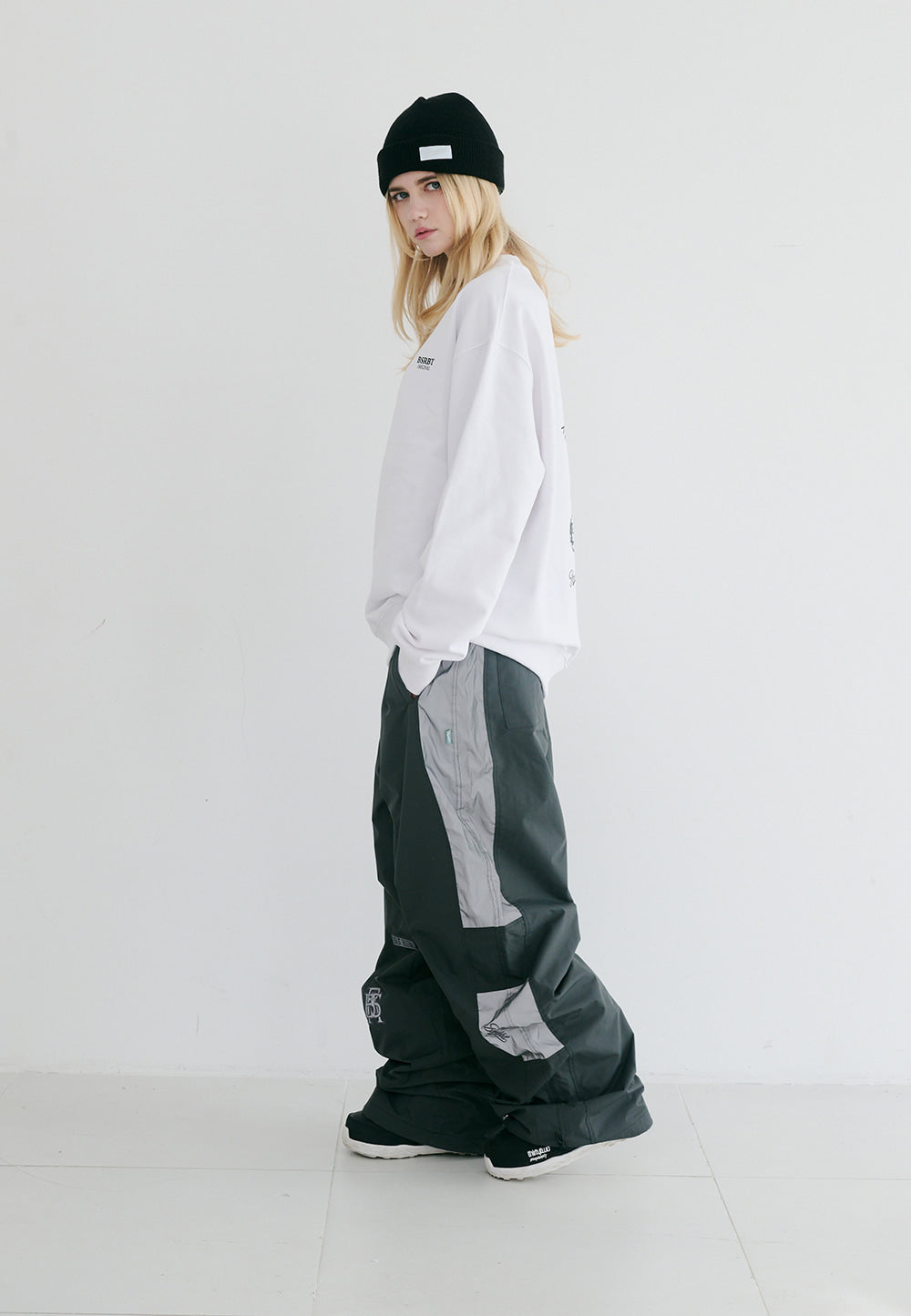 FUTURE REFLECTIVE TRACK PANTS - CHARCOAL